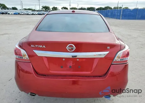 2015 Nissan Altima 2.5 z USA, uszkodzony, nr VIN 1N4AL3AP0FC595311